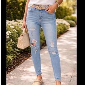 Fashion Nova Womens Light Wash Distressed Skinny Jeans Size 0